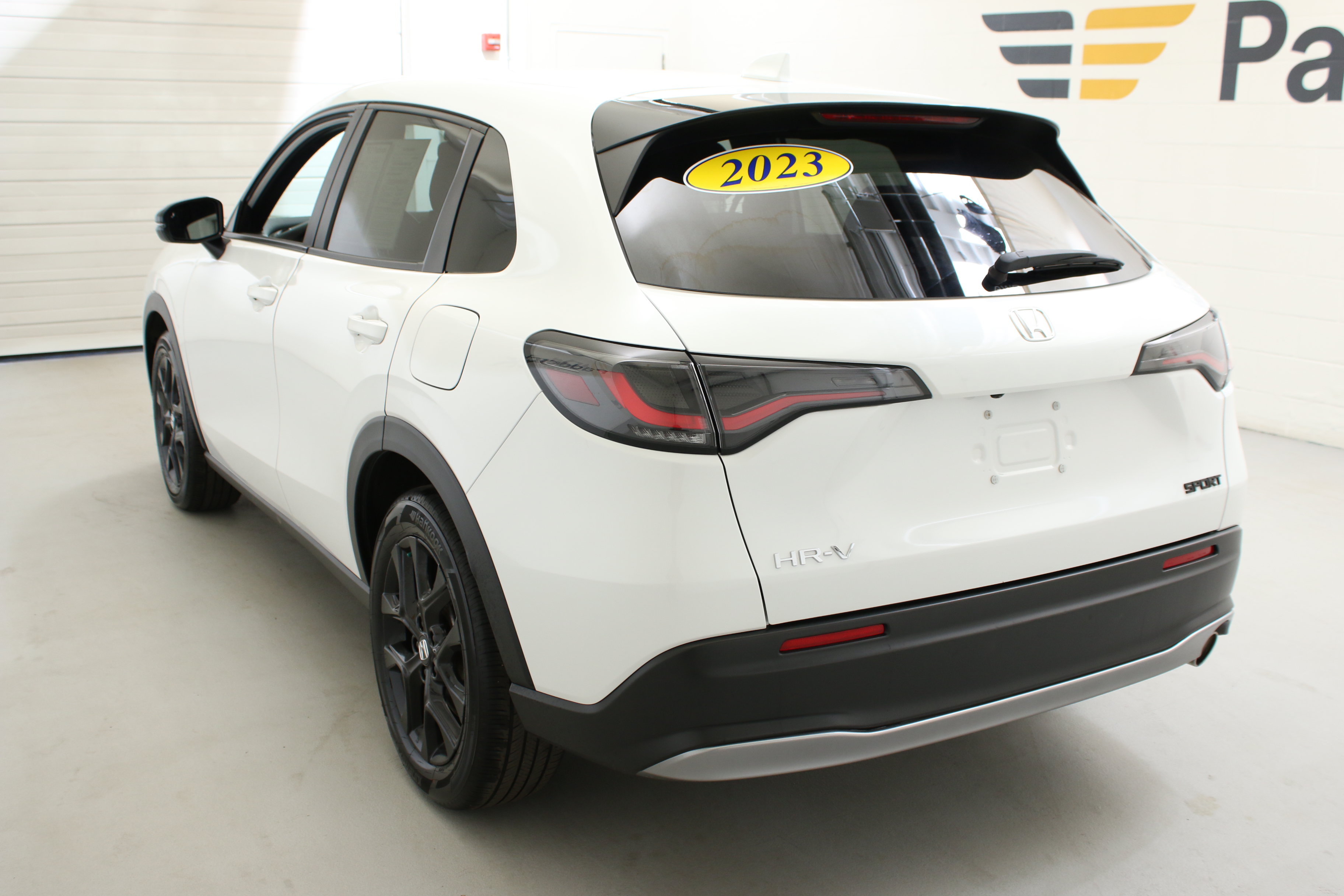 Used 2023 Honda HR-V Sport image 6