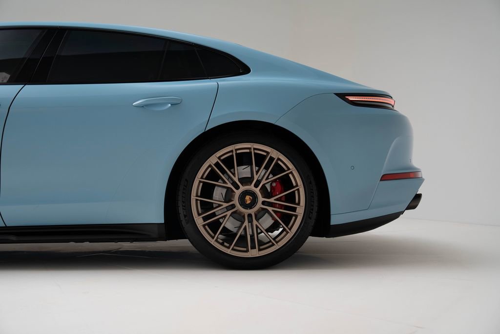 Used 2026 Porsche Panamera GTS AWD/4WD image 10