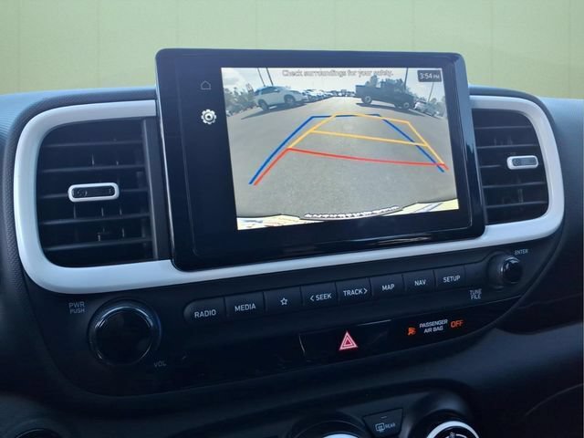 Used 2023 Hyundai Venue Limited w/ Cargo Package FWD image 23
