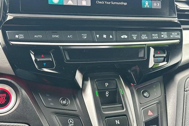 Used 2025 Honda Odyssey Sport-L image 24