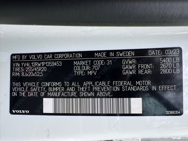 Certified 2023 Volvo XC60 B5 Plus w/ Climate Package image 12