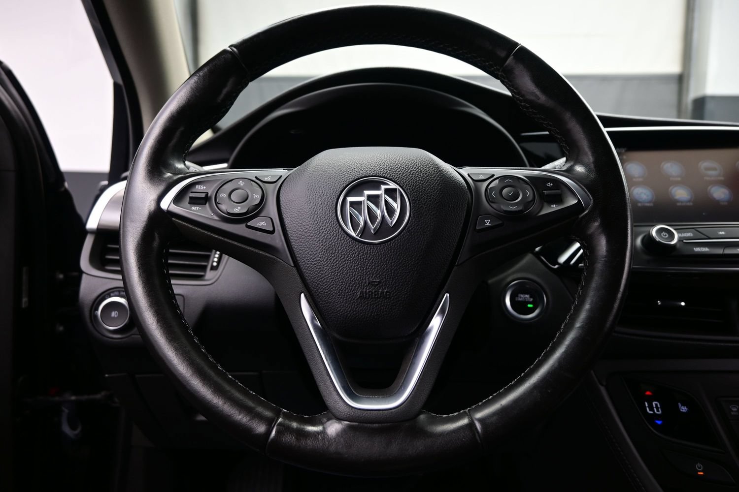 Used 2019 Buick Envision Premium AWD/4WD image 25