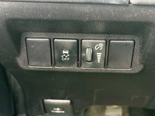 Used 2015 Toyota Prius V Three image 10