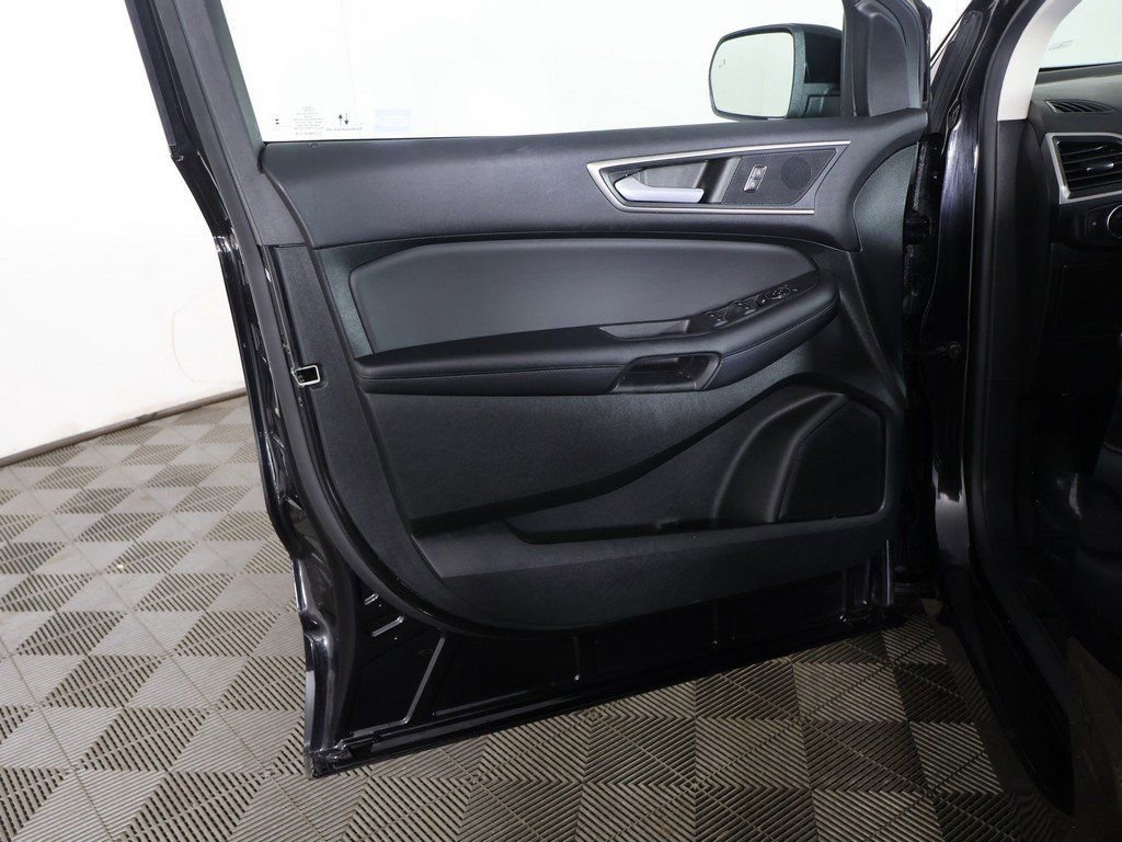 Used 2023 Ford Edge SEL w/ Convenience Package image 21