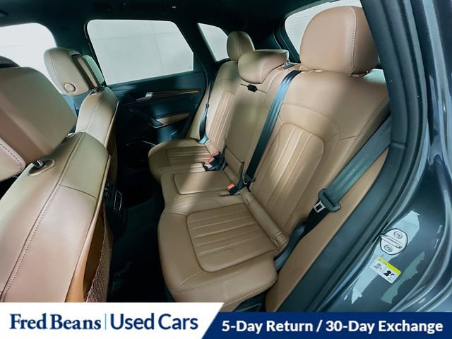 Used 2023 Audi Q5 2.0T Premium w/ Convenience Package AWD/4WD image 25