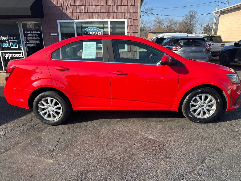 Used 2017 Chevrolet Sonic LT image 5