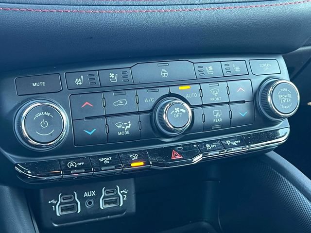 Used 2024 Dodge Durango GT AWD/4WD image 36