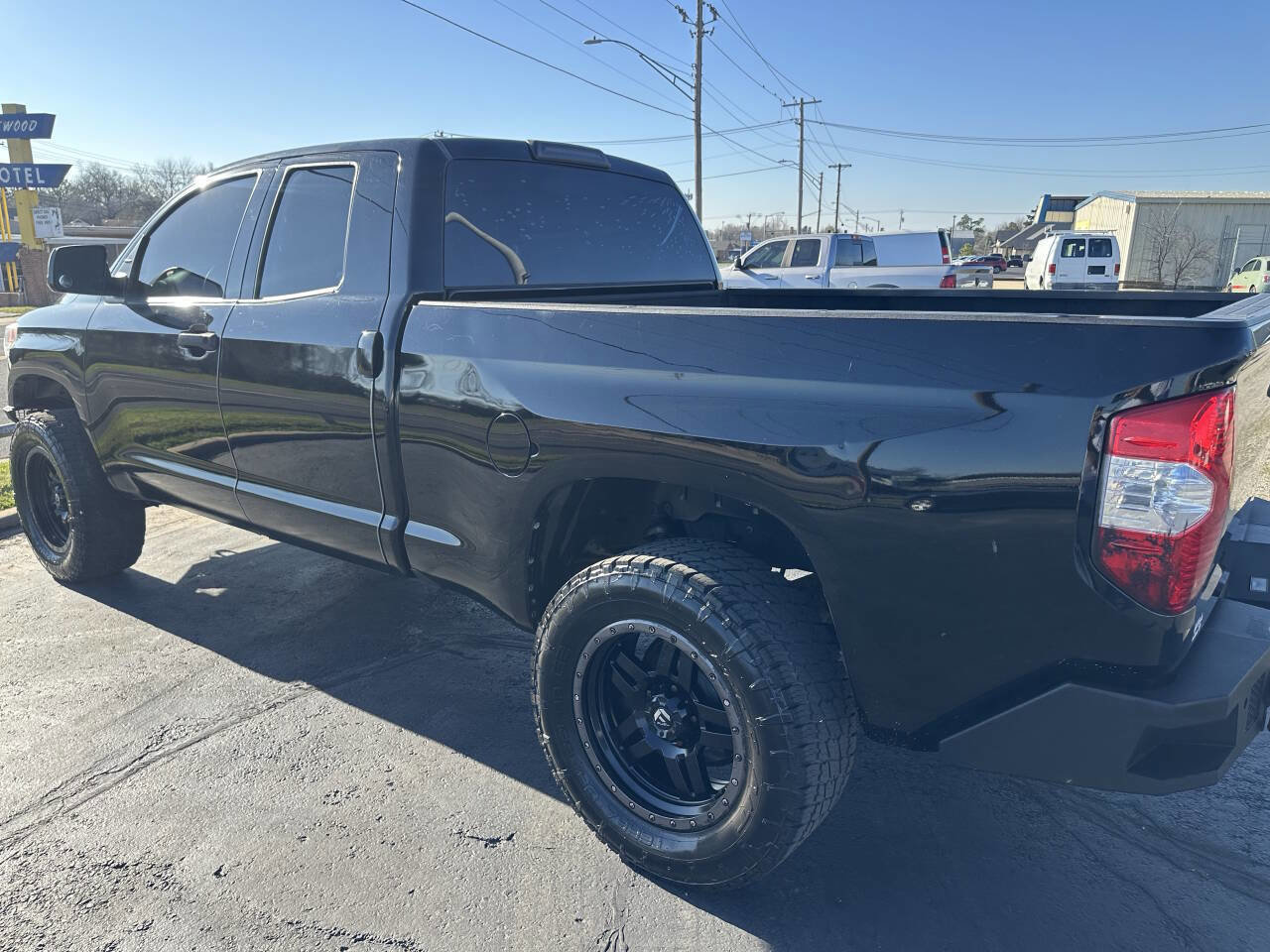 Used 2016 Toyota Tundra SR w/ Tow Package image 10