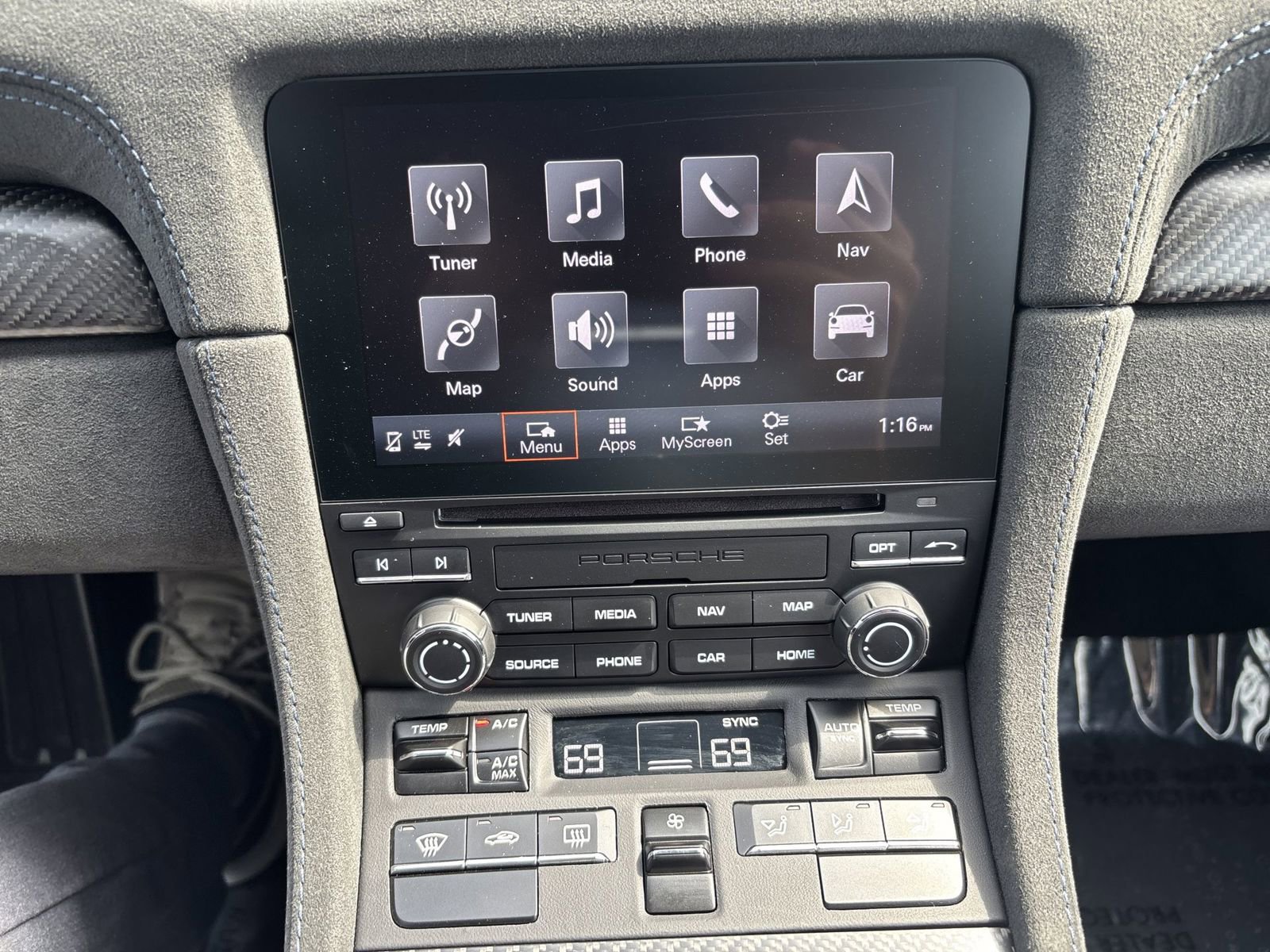 Certified 2023 Porsche 718 Cayman GT4 RS image 17