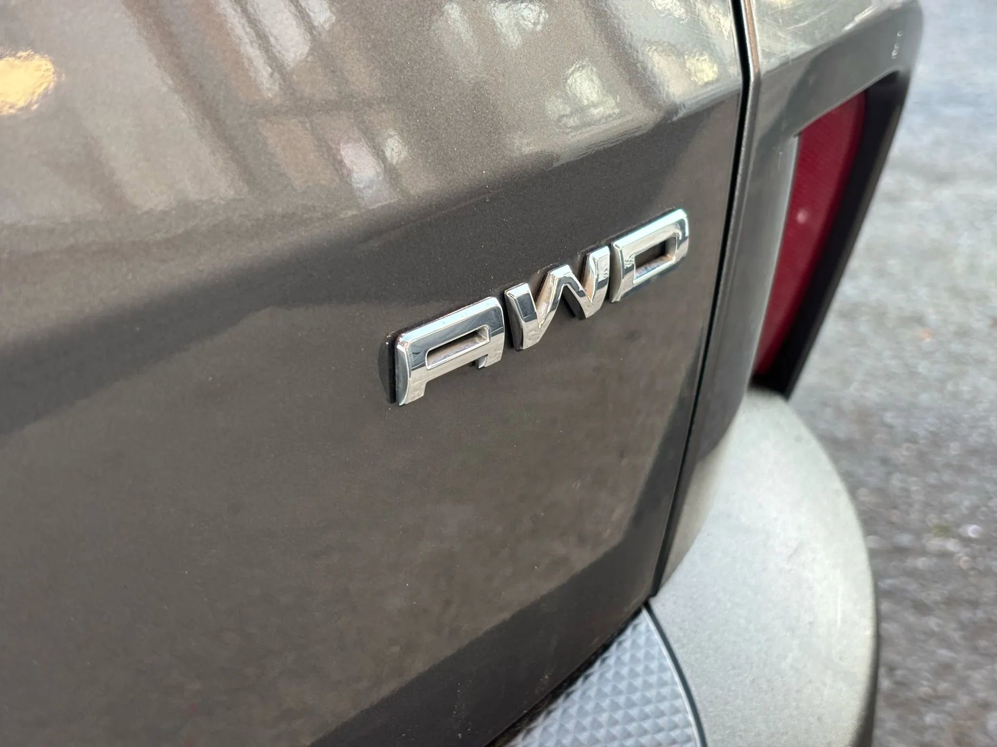 Used 2021 Ford Escape SE image 13