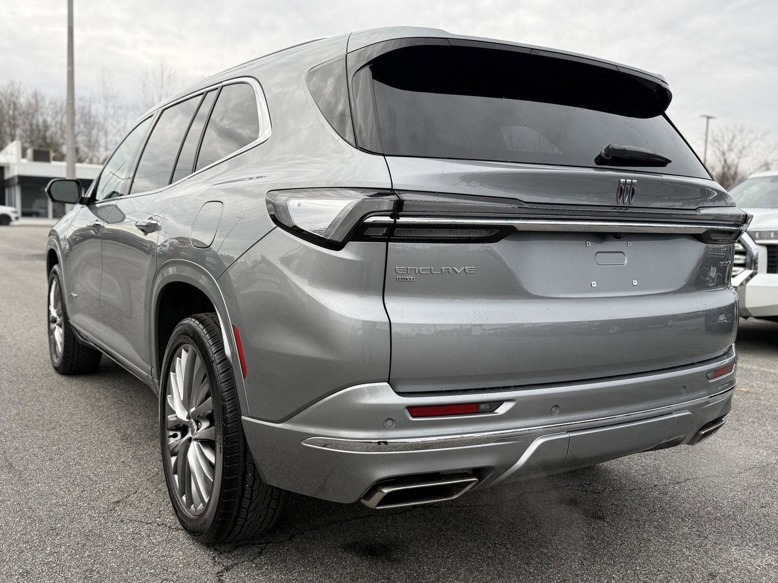 Certified 2025 Buick Enclave Avenir w/ LPO, All-Weather Package image 7
