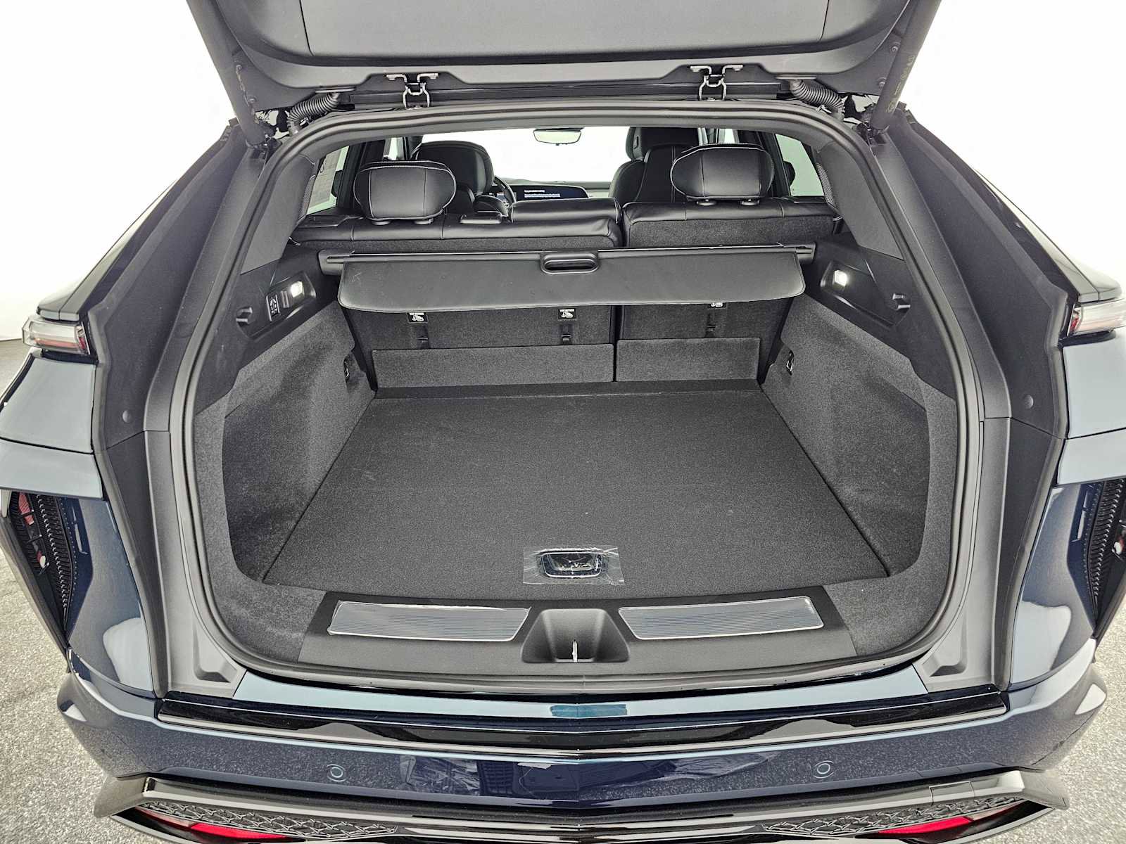 New 2026 Cadillac Lyriq V image 15