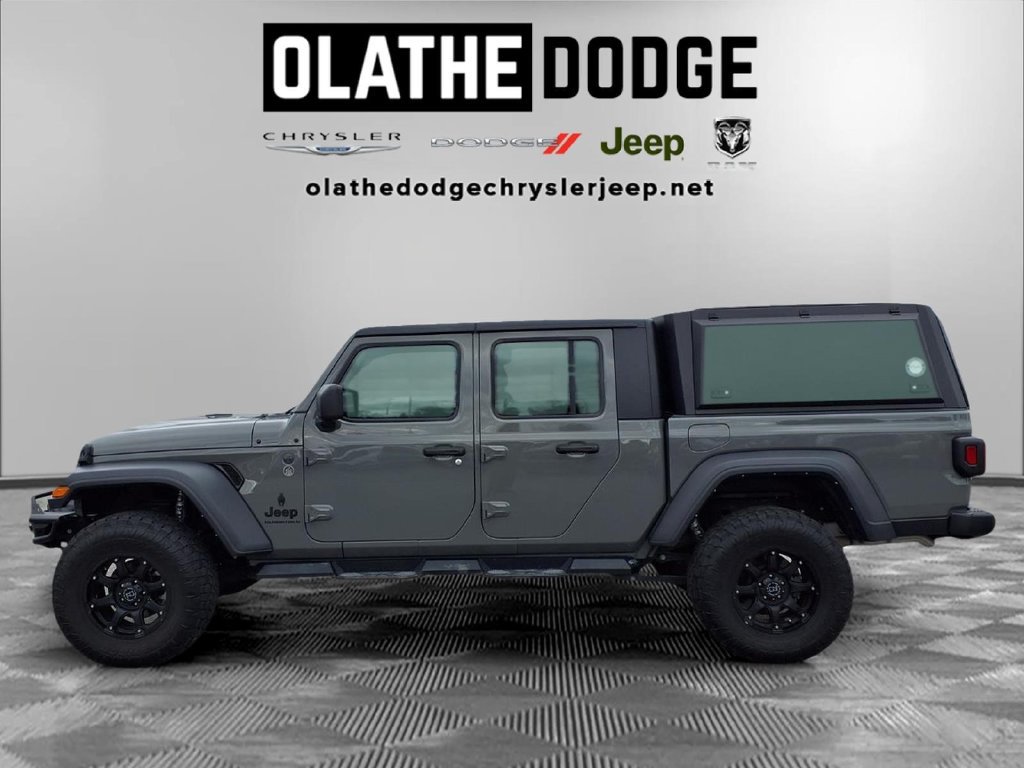 Used 2023 Jeep Gladiator Sport AWD/4WD image 27
