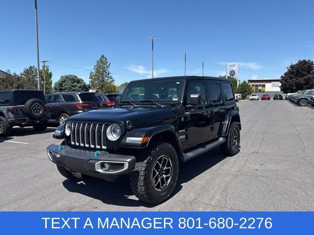 Used 2023 Jeep Wrangler Unlimited Sahara w/ Cold Weather Group AWD/4WD image 4