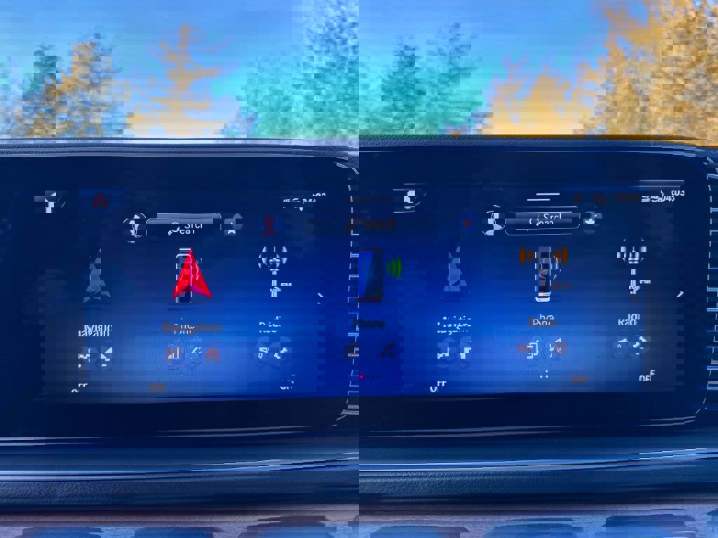 Used 2025 Mercedes-Benz GLS 450 4MATIC image 20