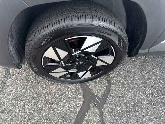 Used 2025 Hyundai Kona SEL image 21