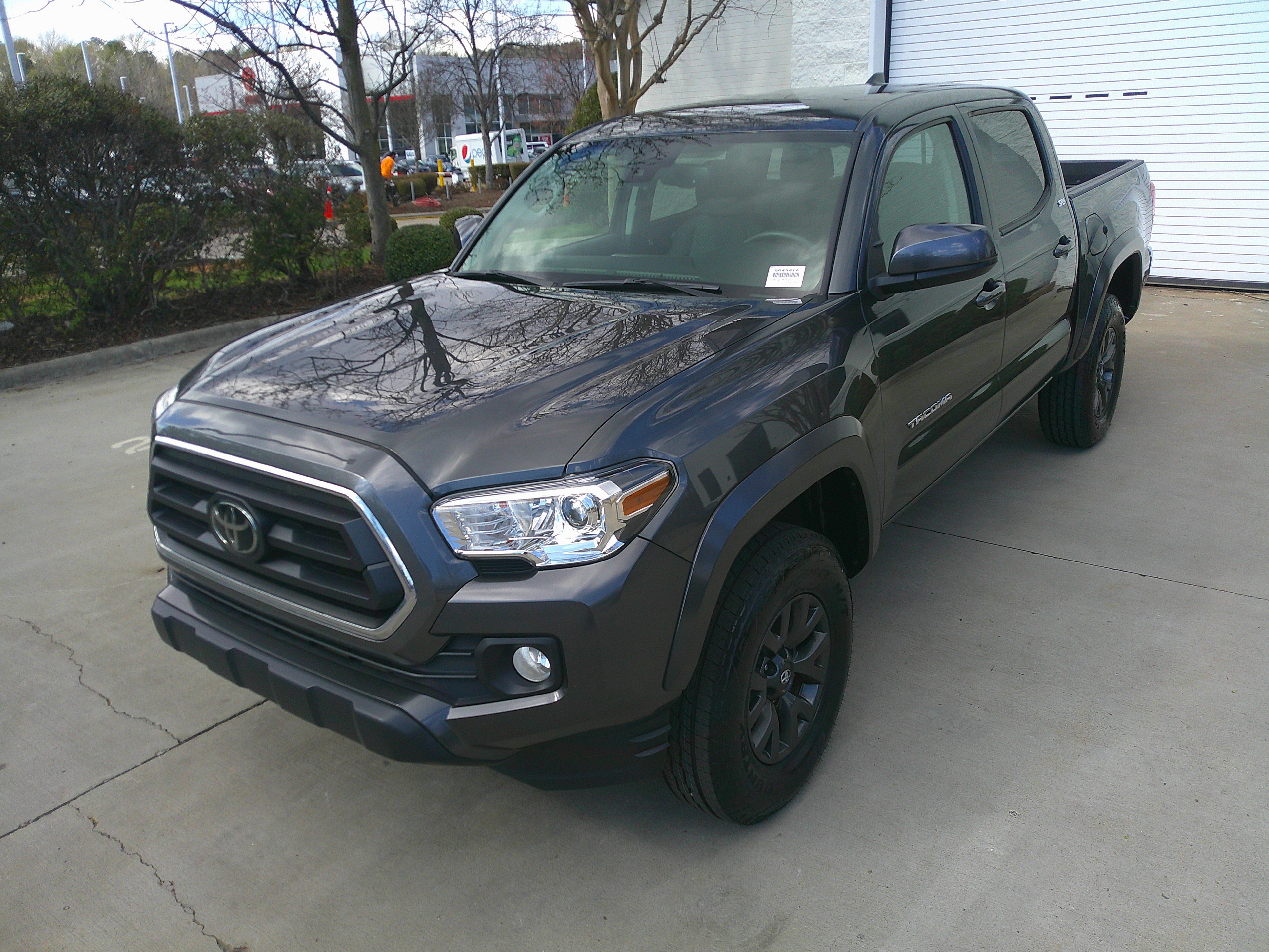 Used 2023 Toyota Tacoma SR5 image 5