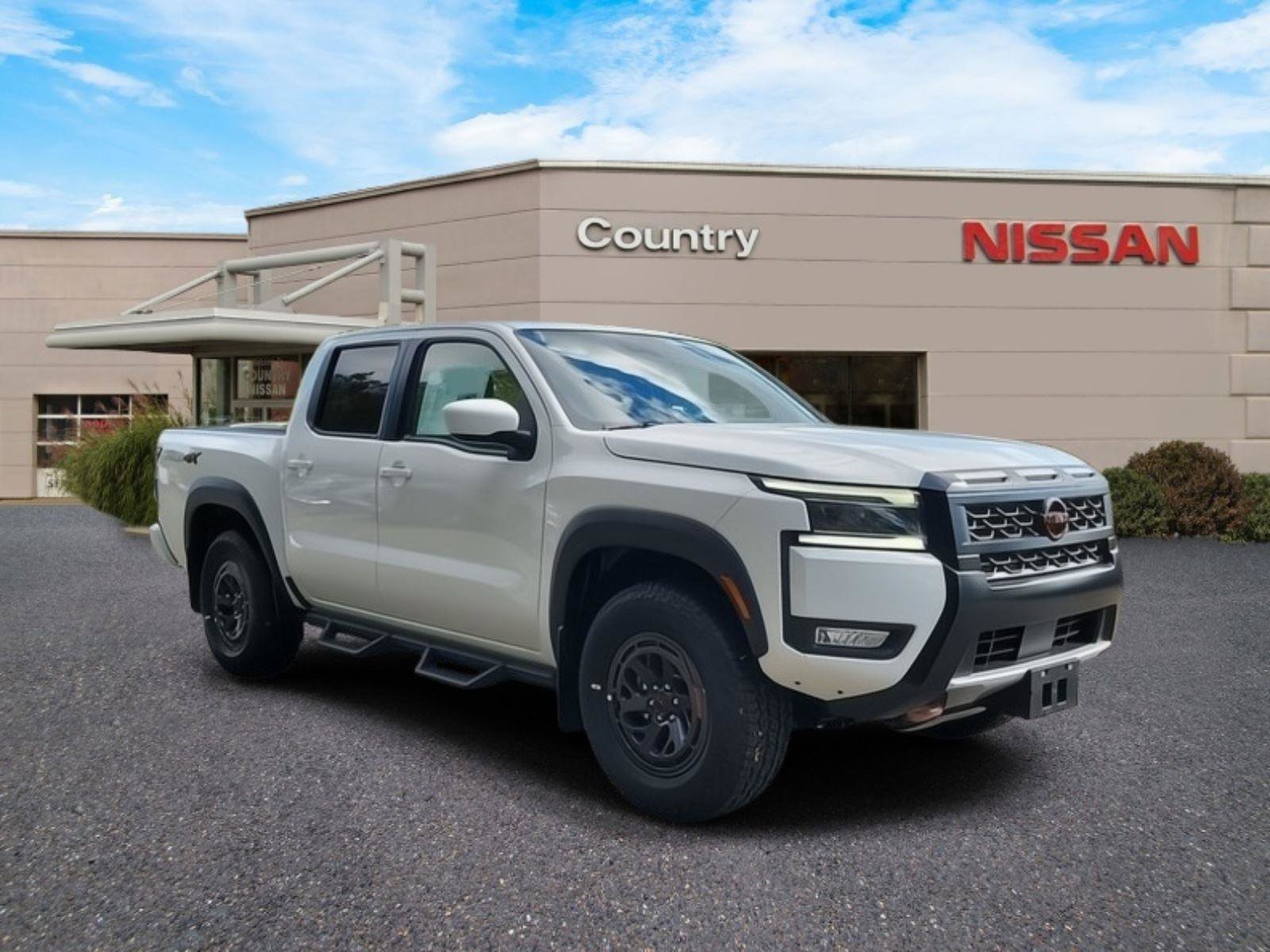 New 2025 Nissan Frontier PRO-4X image 2