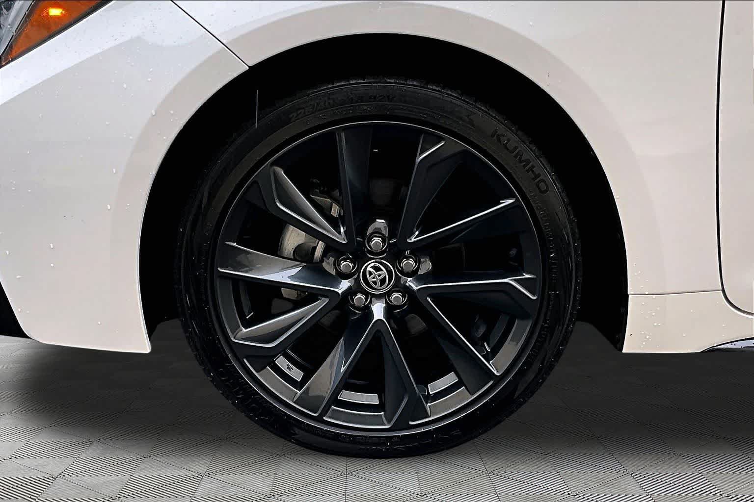 Certified 2024 Toyota Corolla SE FWD image 11