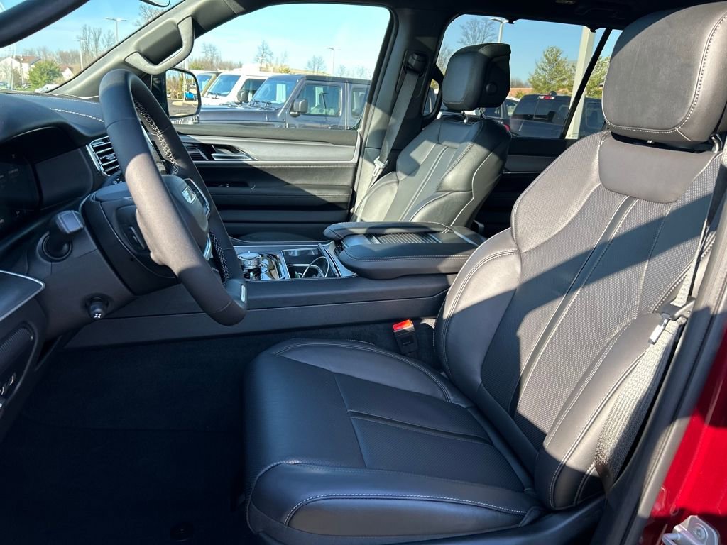 New 2026 Jeep Grand Wagoneer L Limited image 22