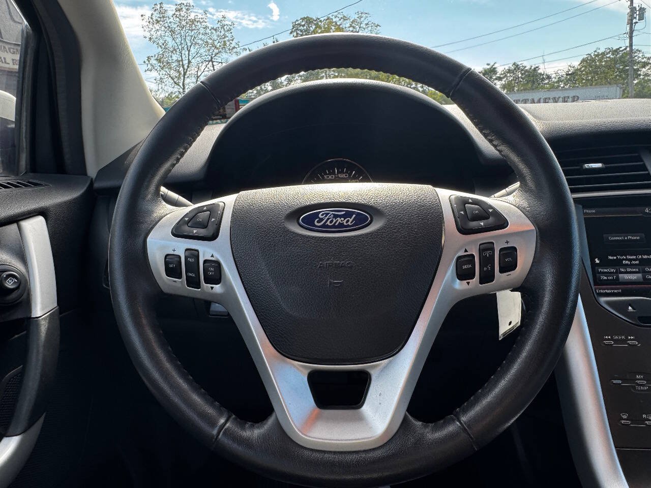 Used 2014 Ford Edge SEL w/ Equipment Group 205A AWD/4WD image 19