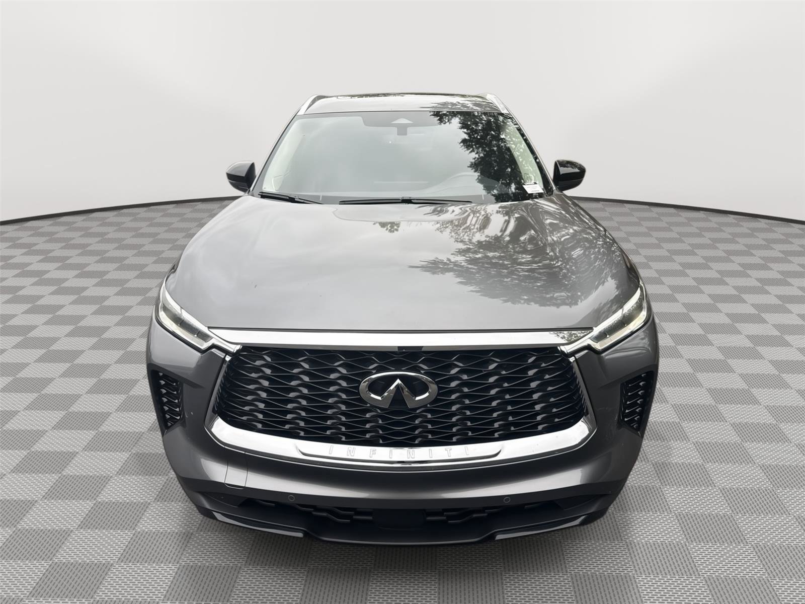 Certified 2025 INFINITI QX60 Luxe image 3