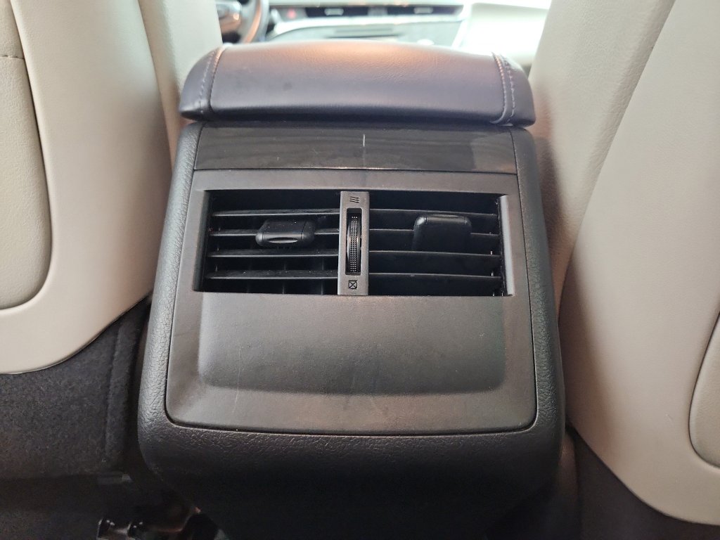 Used 2013 Toyota Avalon XLE Premium image 31