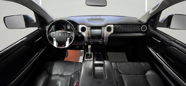 Used 2018 Toyota Tundra Platinum image 29
