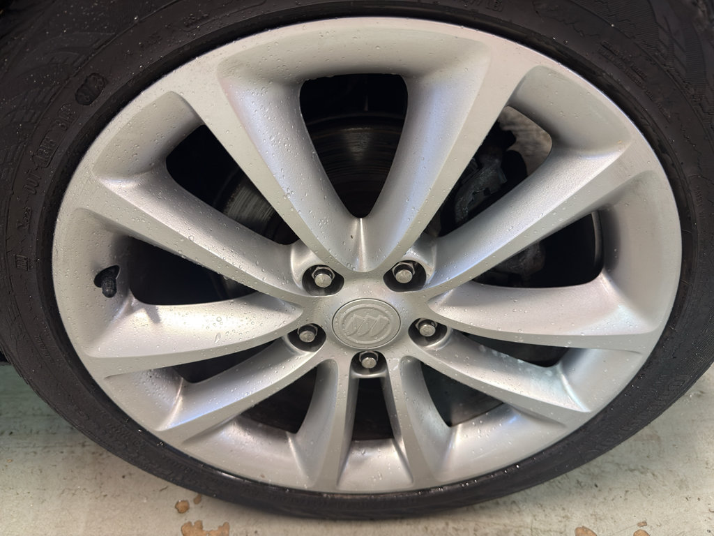 Used 2014 Buick Verano FWD image 35