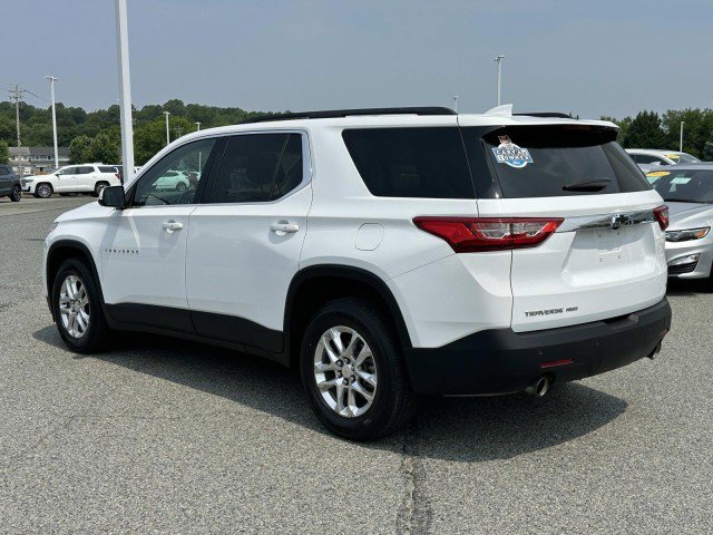 Used 2020 Chevrolet Traverse LT w/ Driver Confidence II Package image 3