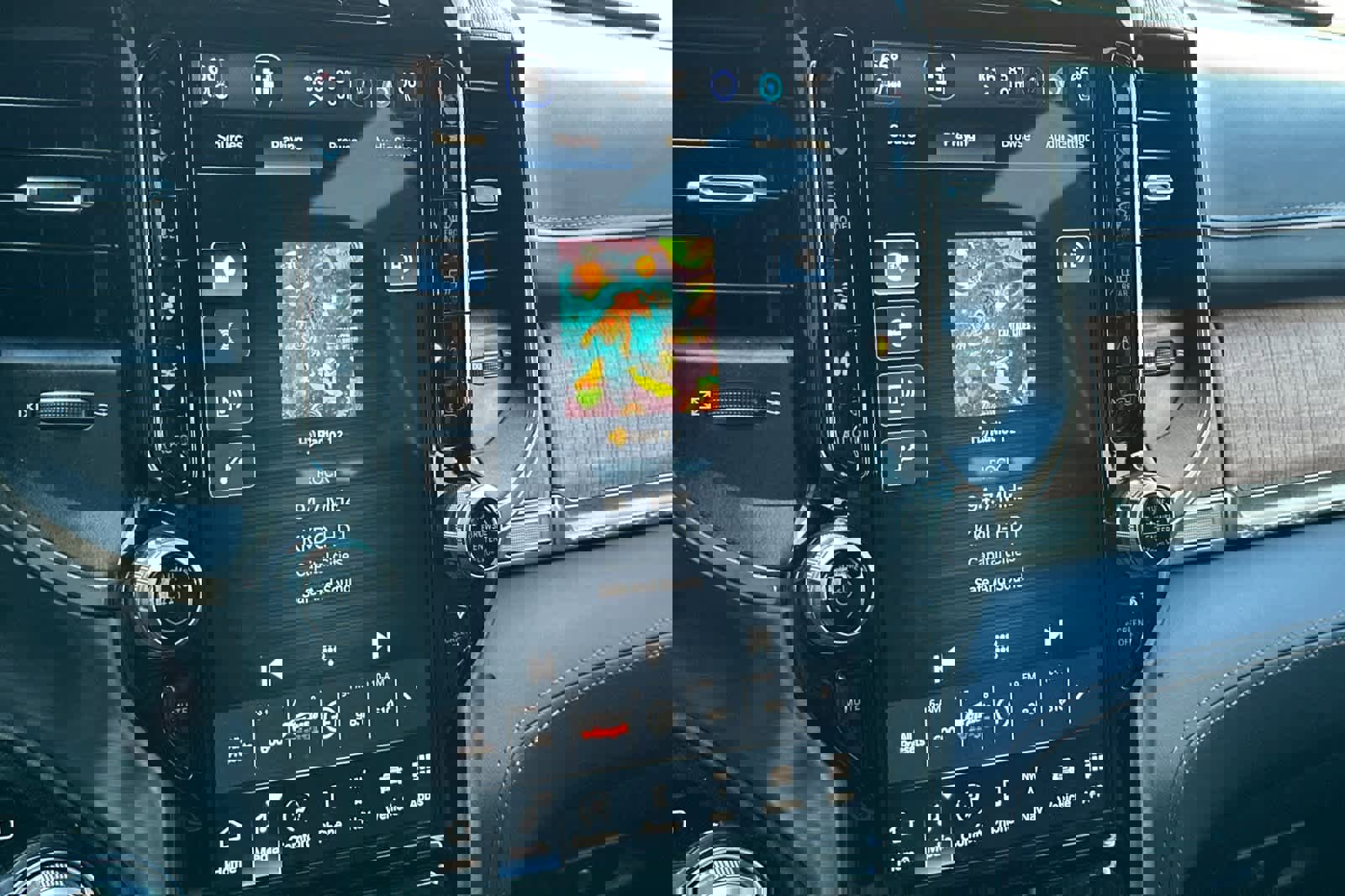 Used 2023 RAM 1500 Limited w/ Body Color Bumper Group image 19