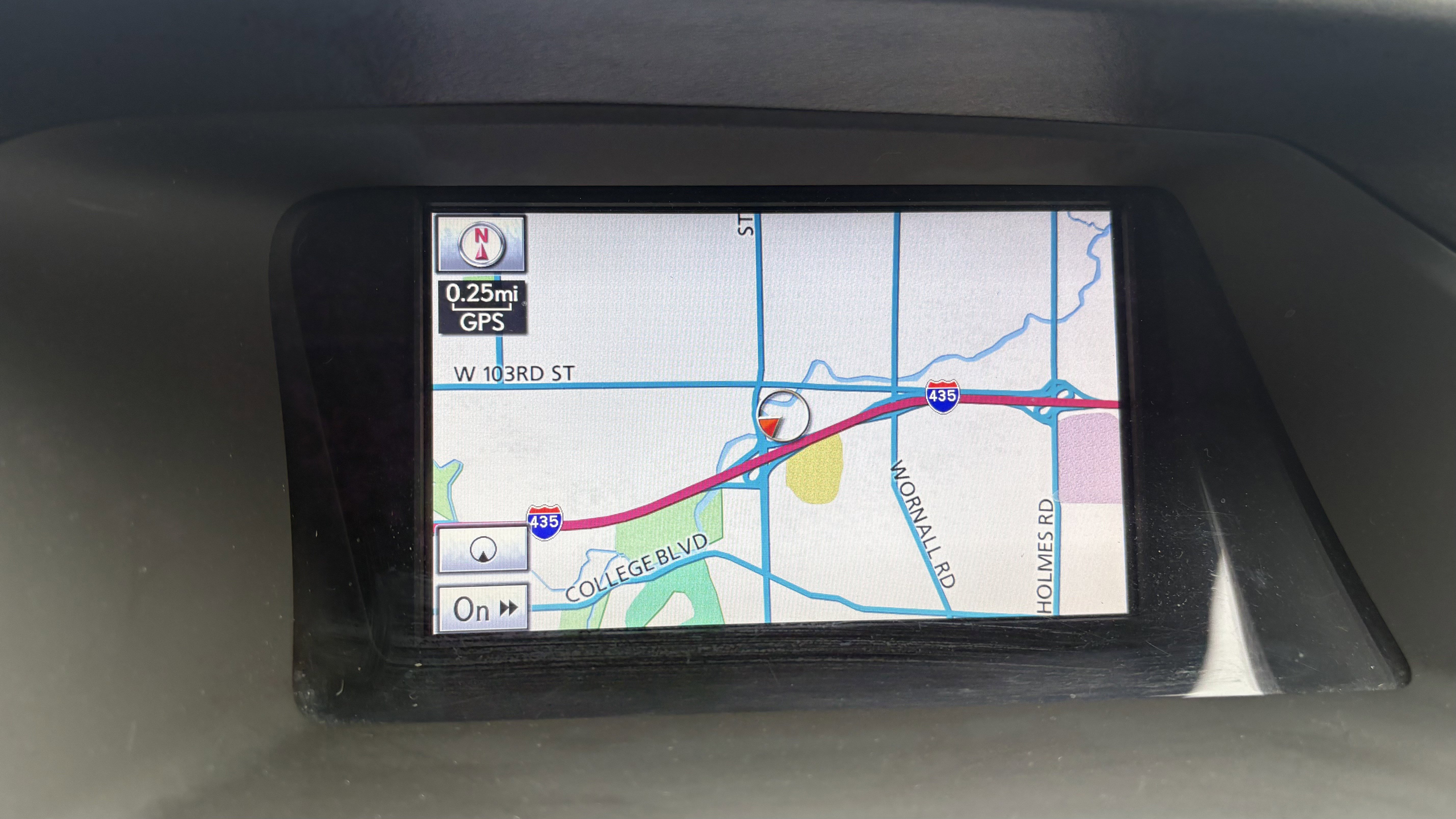 Used 2012 Lexus RX 450h AWD image 24