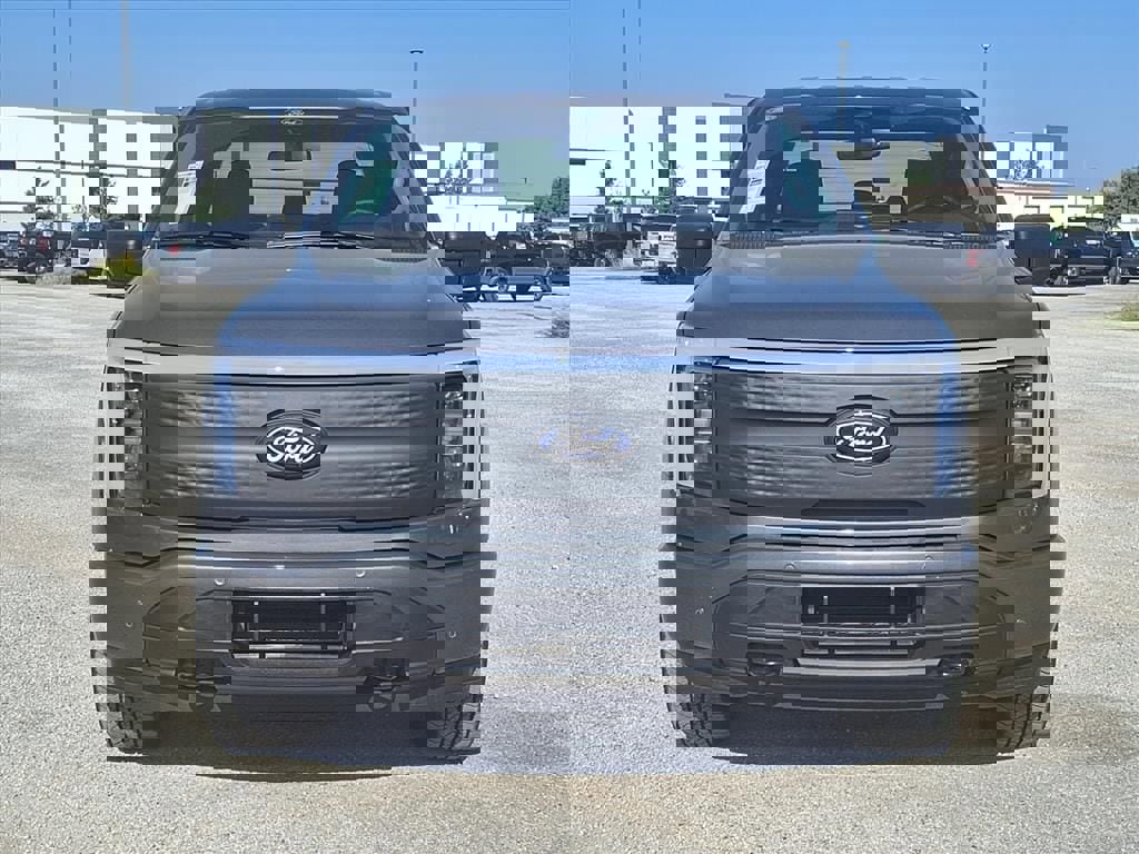 New 2025 Ford F150 Lightning Flash image 9