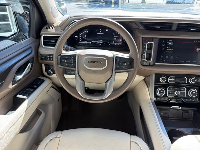 Used 2023 GMC Yukon Denali w/ Max Trailering Package image 16