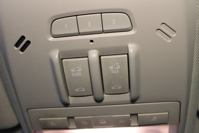 Used 2018 Buick Encore Essence w/ Experience Buick Package FWD image 27