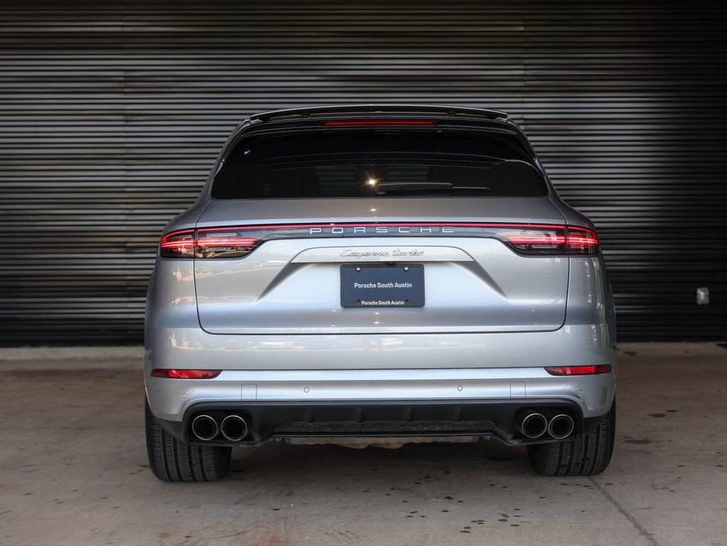 Certified 2022 Porsche Cayenne Turbo image 6