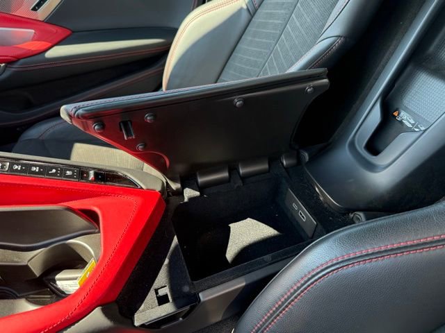 Used 2024 Chevrolet Corvette Stingray Premium Conv w/ Z51 Performance Package image 24