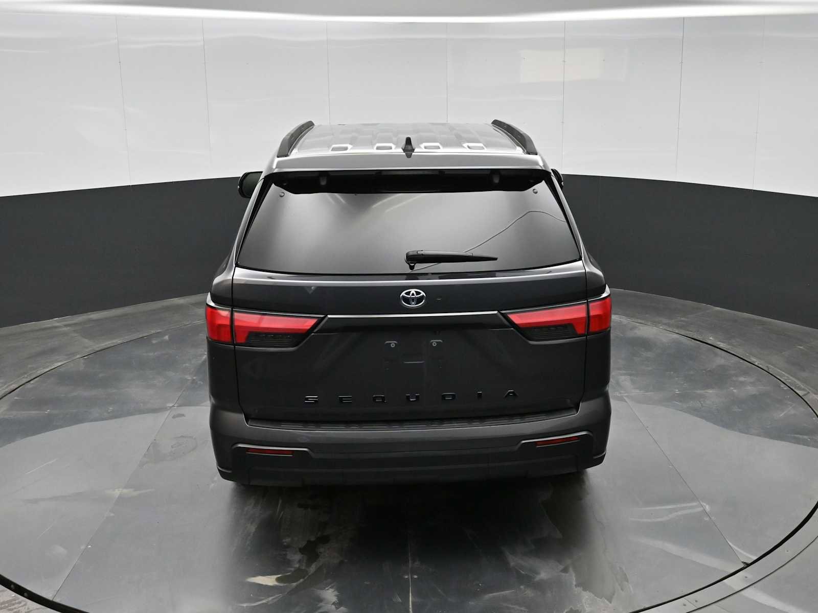 Used 2024 Toyota Sequoia SR5 image 28