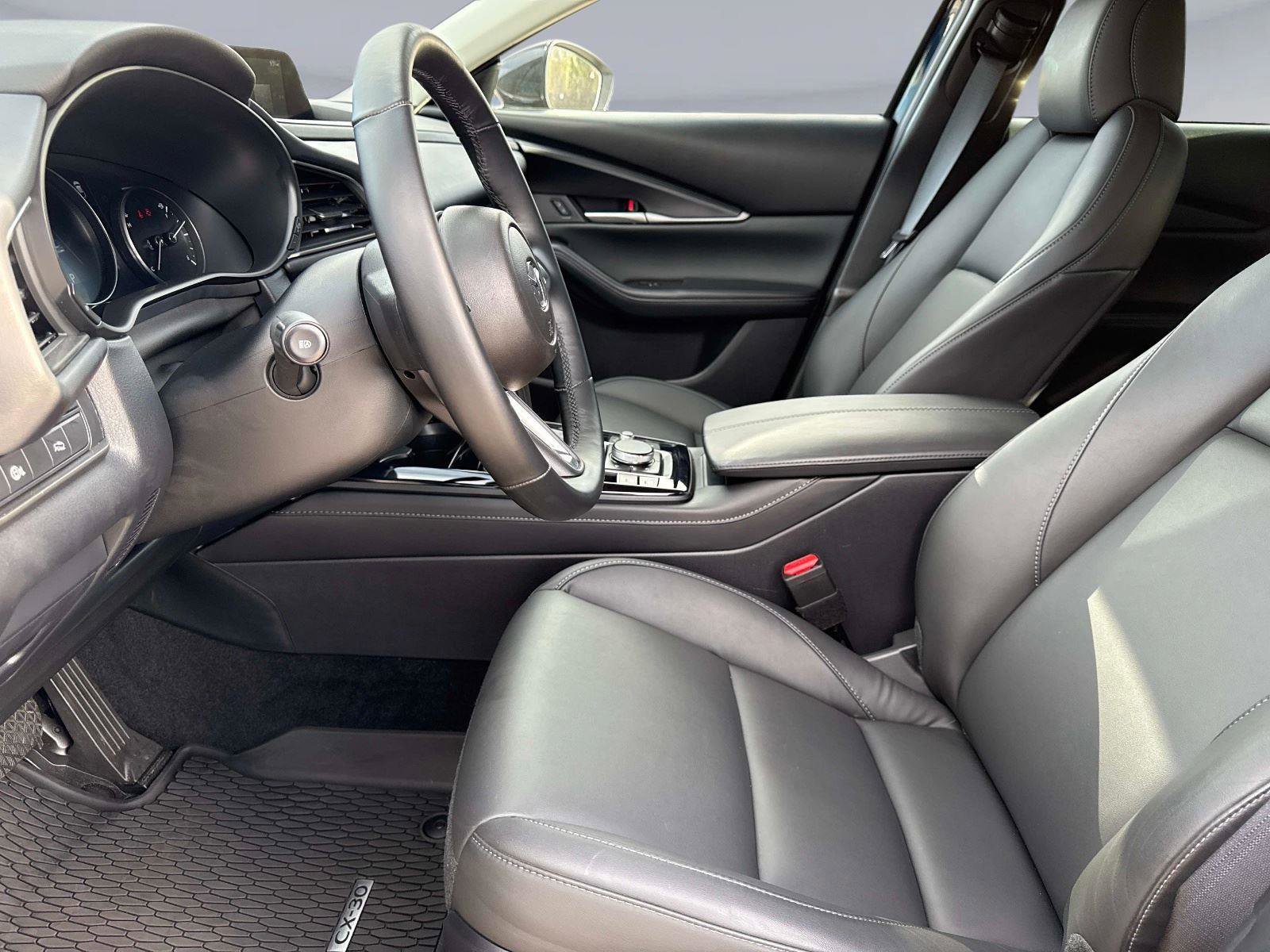 Certified 2025 MAZDA CX-30 AWD 2.5 S w/ Select Sport Pkg image 17