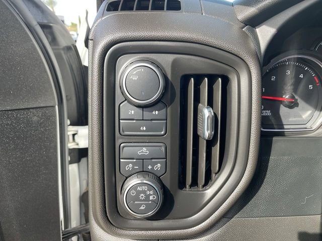 Used 2023 Chevrolet Silverado 2500 Custom w/ Custom Value Package image 16
