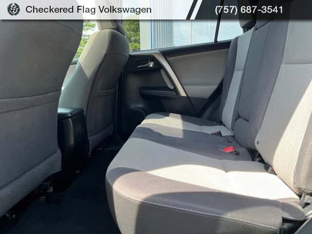 Used 2014 Toyota RAV4 XLE FWD image 27