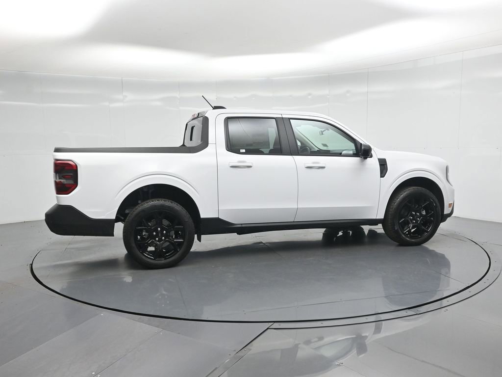New 2025 Ford Maverick Lariat w/ Black Appearance Package image 25