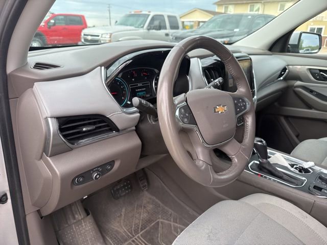 Used 2019 Chevrolet Traverse LT w/ LPO, Floor Liner Package AWD/4WD image 12