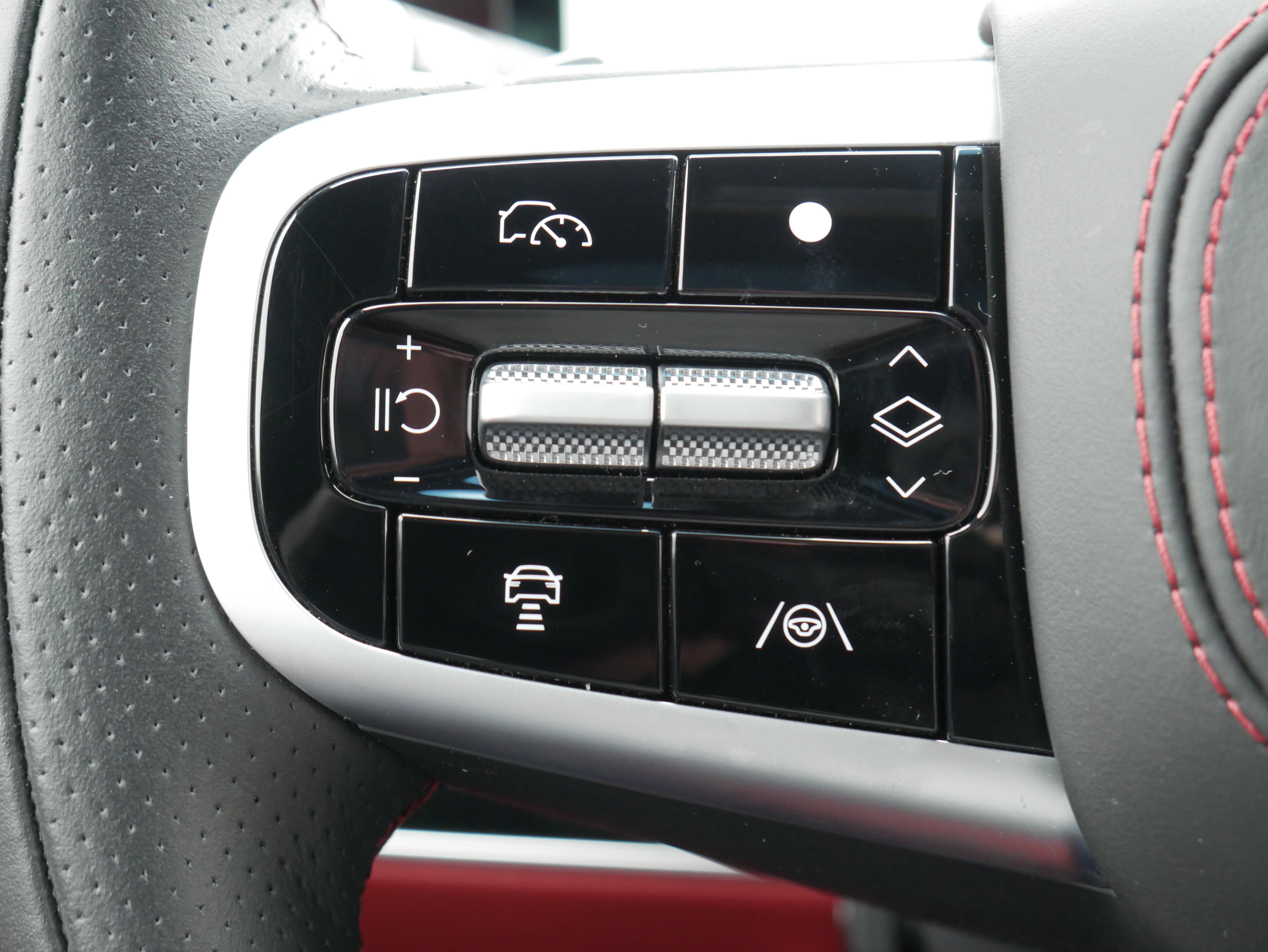 Used 2026 Genesis GV70 3.5T Sport Advanced image 27