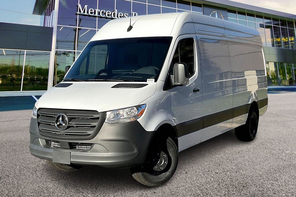 New 2026 Mercedes-Benz Sprinter 4500 image 2