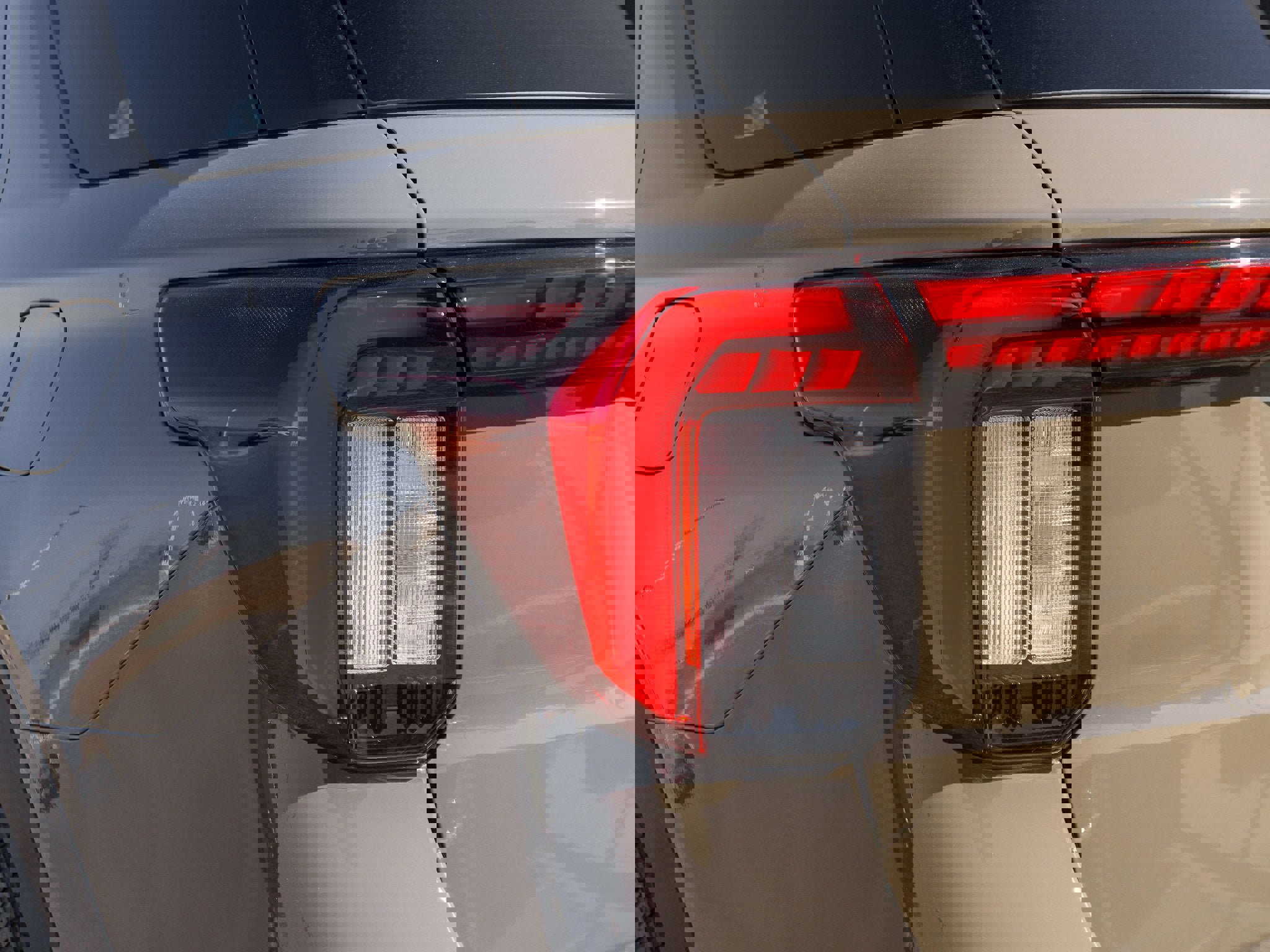 New 2026 Ford Explorer Tremor image 18