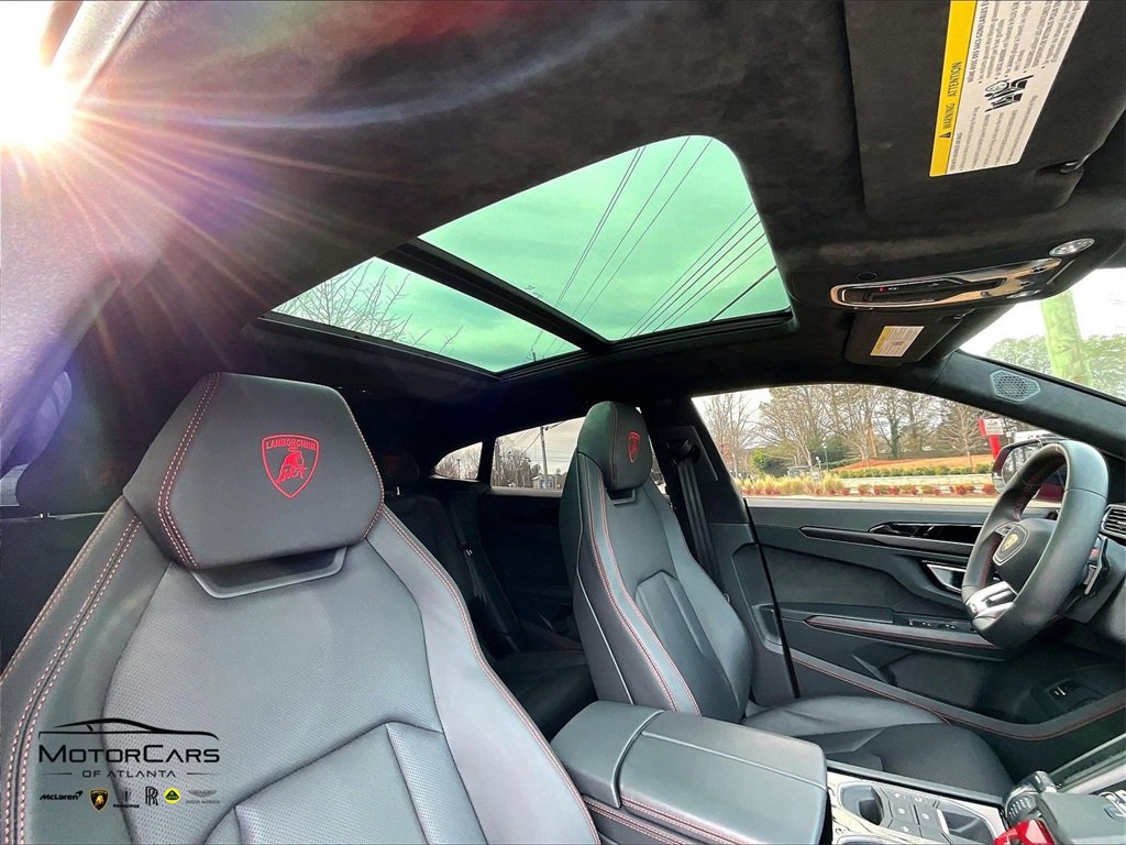 Used 2023 Lamborghini Urus S image 19