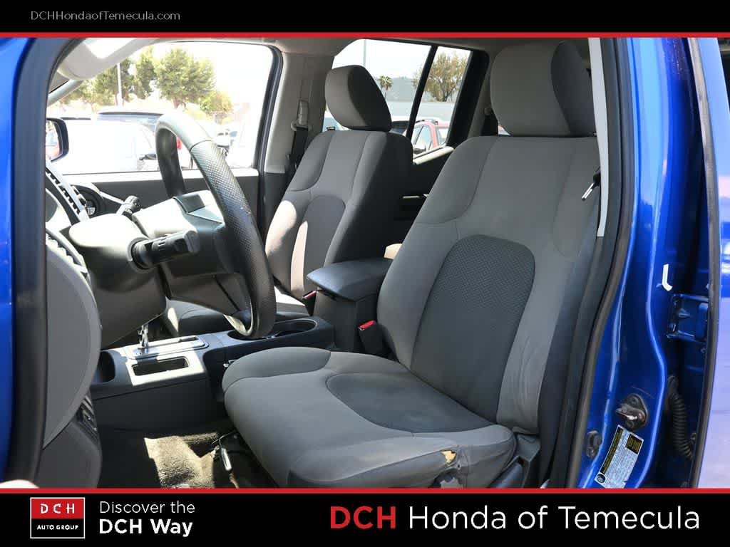 Used 2015 Nissan Xterra S w/ Value Package RWD image 17