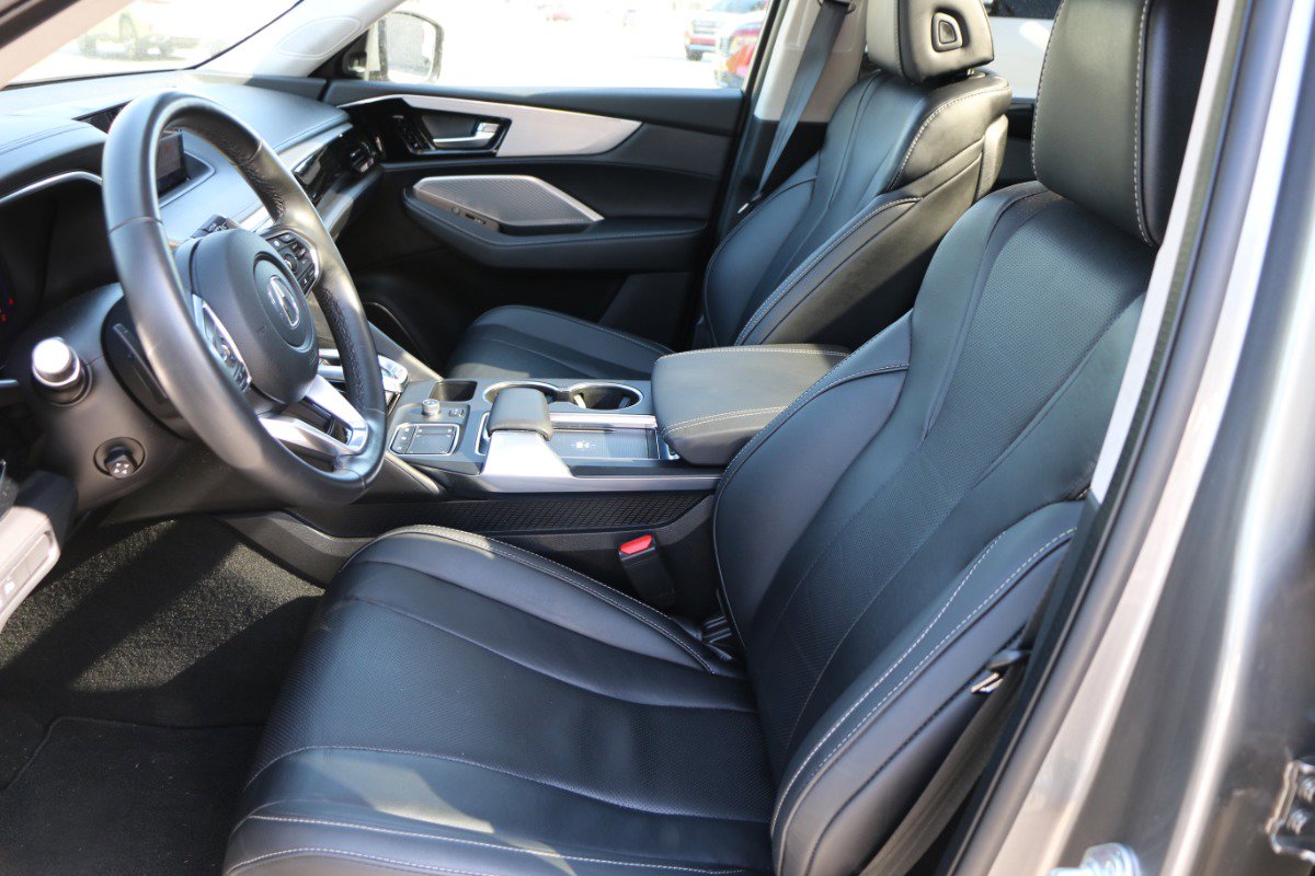 Used 2024 Acura MDX SH-AWD w/ Technology Package image 30