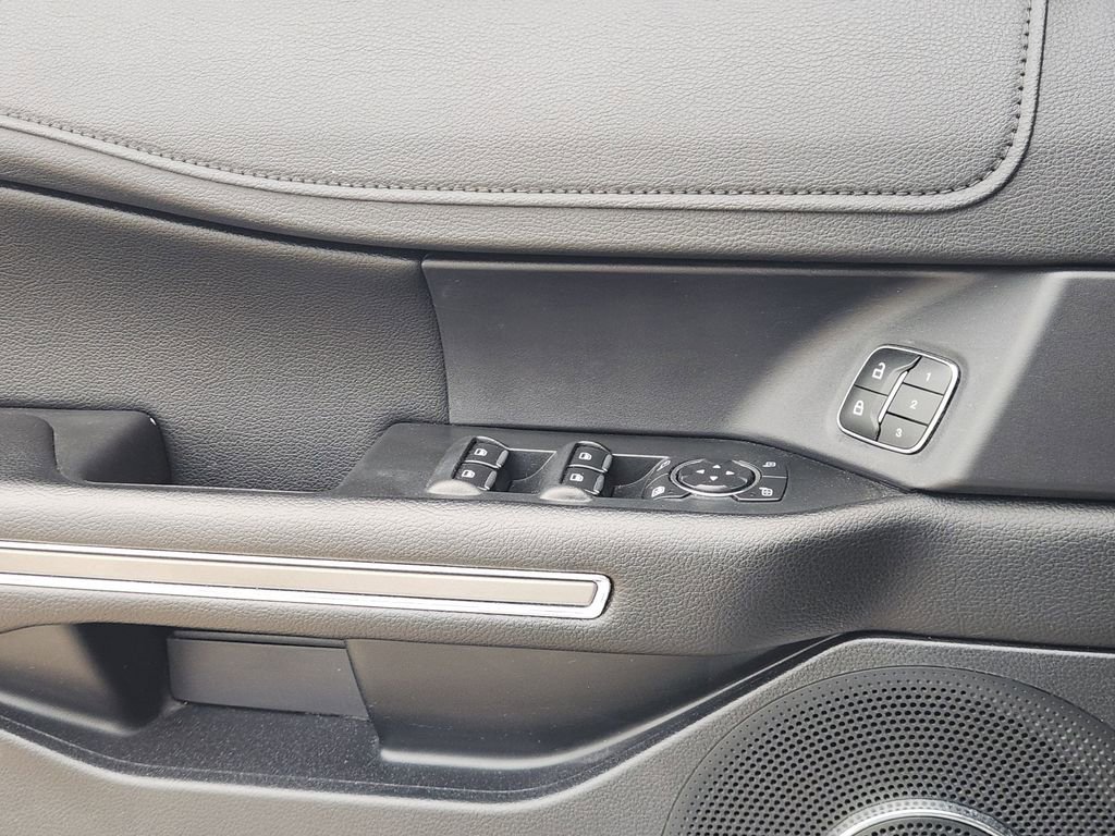 Certified 2021 Ford Expedition Max XLT image 22